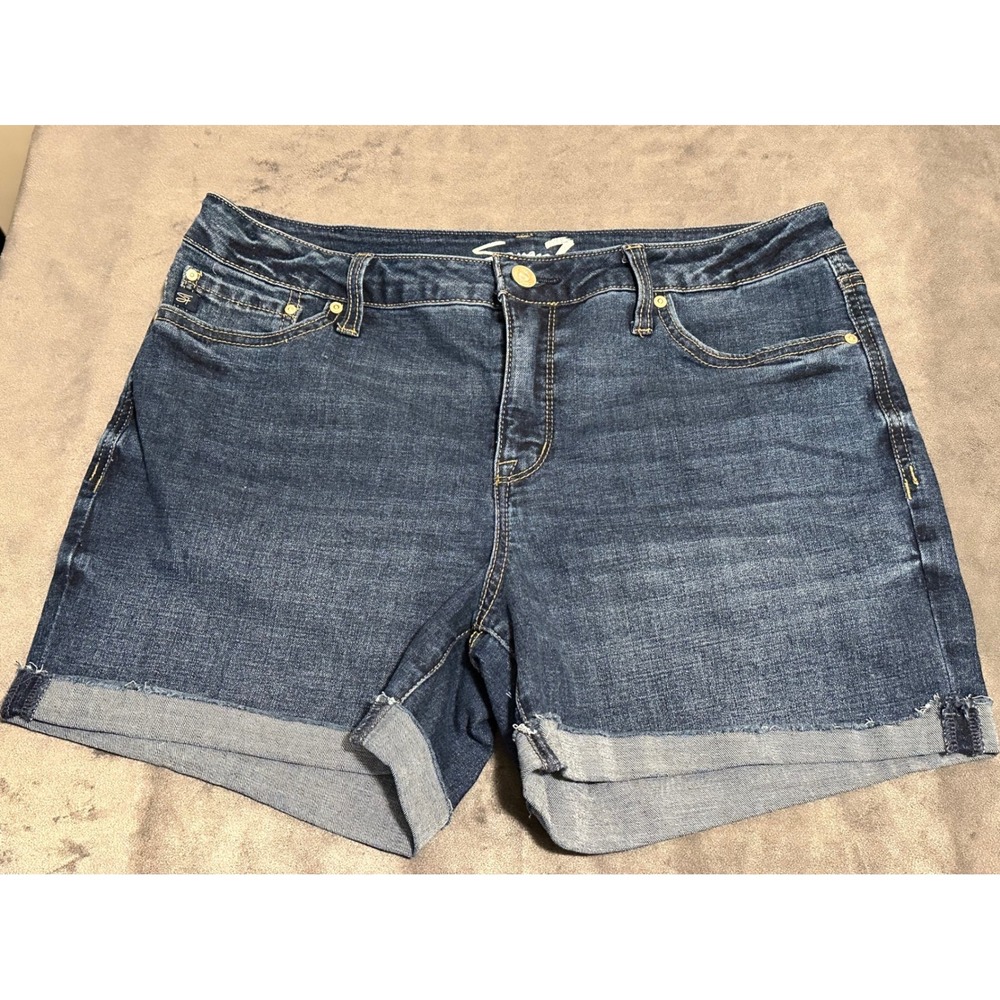 Seven7 Womens Dark Wash Cuffed Denim Jean Shorts Size 12 Mid Rise Raw Hem